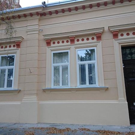 Konzul -Top Apartment, Strict Center, Parking Осієк Екстер'єр фото