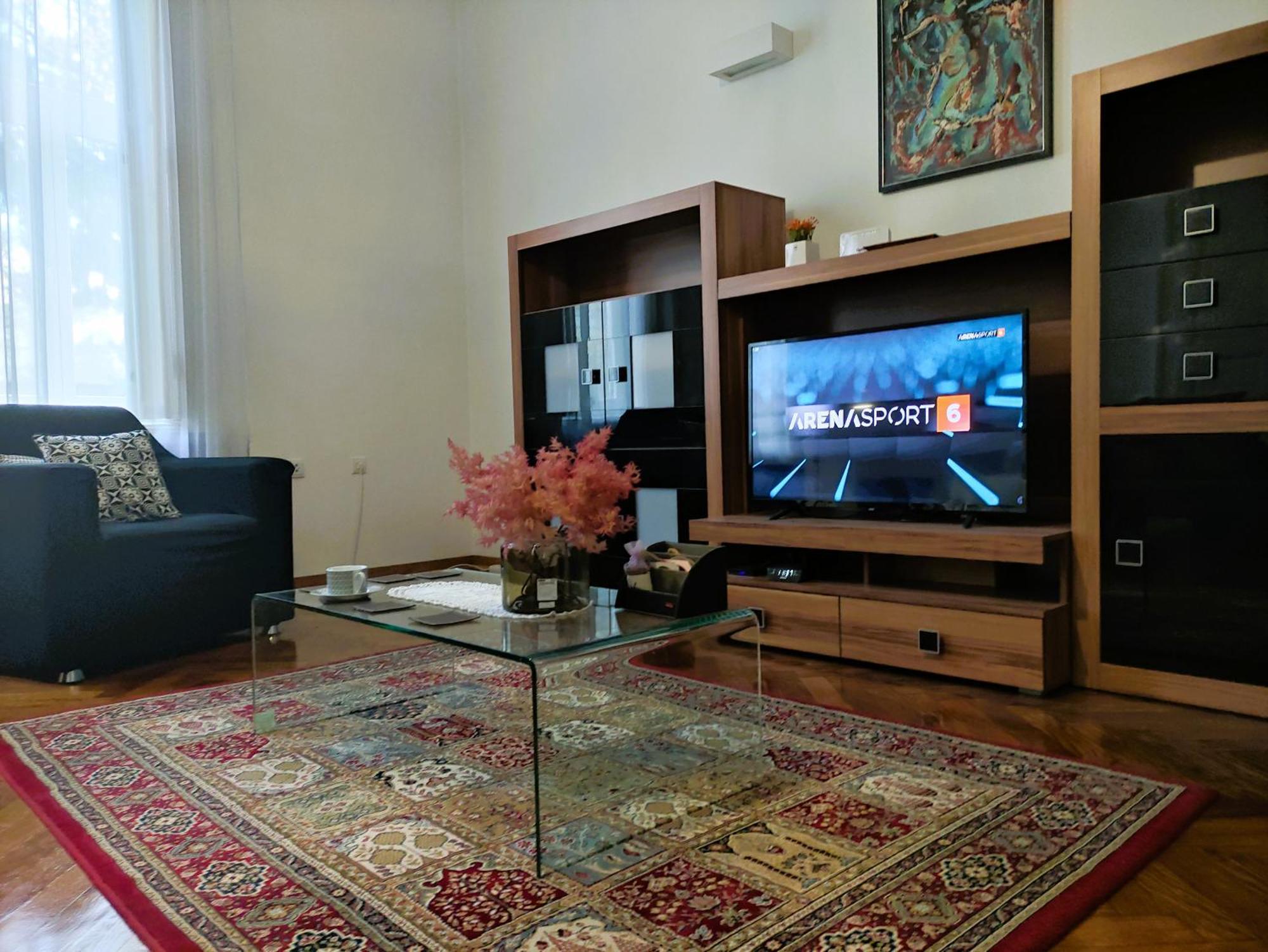 Konzul -Top Apartment, Strict Center, Parking Осієк Екстер'єр фото